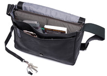 Große Laptoptasche Toro T15 aus Leder in braun-creme - Umhängetasche von Zwei