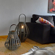 Broste Copenhagen Windicht Sally mit Glaseinsatz - handgefertigte Holzlaterne in dunkelbraun