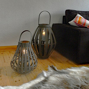 Broste Copenhagen Laterne Arne aus Bambusholz - Windlicht mit Glaseinsatz in dunkelbraun