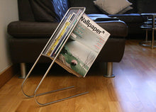 Design Magazinständer float von j-me