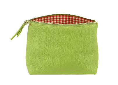 Kulturtasche aus Leder in apfelgrün von chi chi fan Hamburg