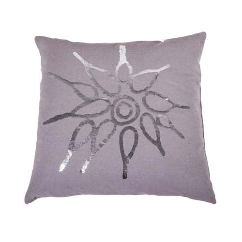 Broste Sofakissen Luisa in schlammgrau - Dekokissen 50x50 cm mit Silberdruck