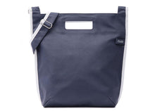 Shopper S10 in dunkelblau von zwei - sportliche Umhängetasche