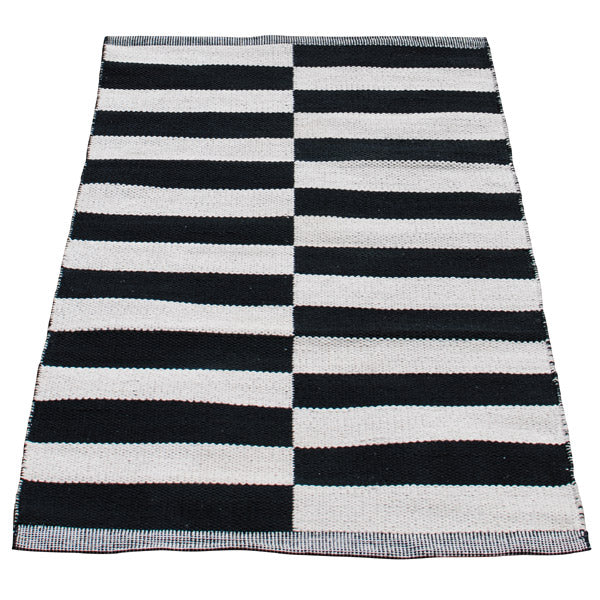 Aspegren Teppich Design Lines aus Baumwolle in schwarz-weiß - grafischer Läufer