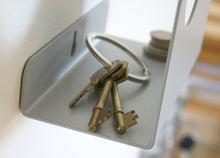 Designer Garderobe - Wandgarderobe weiß von j-me