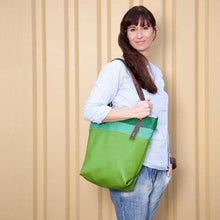 Tasche Daily in green von Zwei - Handtasche aus Kunstleder in grün