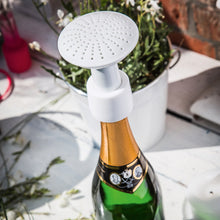 Donkey Champagner Dusche - Gießkannenkopf für Flaschen aus Porzellan weiß