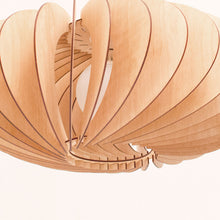 IUMI Holzlampe NEFI natur - Pendelleuchte aus Holz made in Berlin